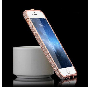 Розово-золотой металлический бампер со стразами для iPhone 7